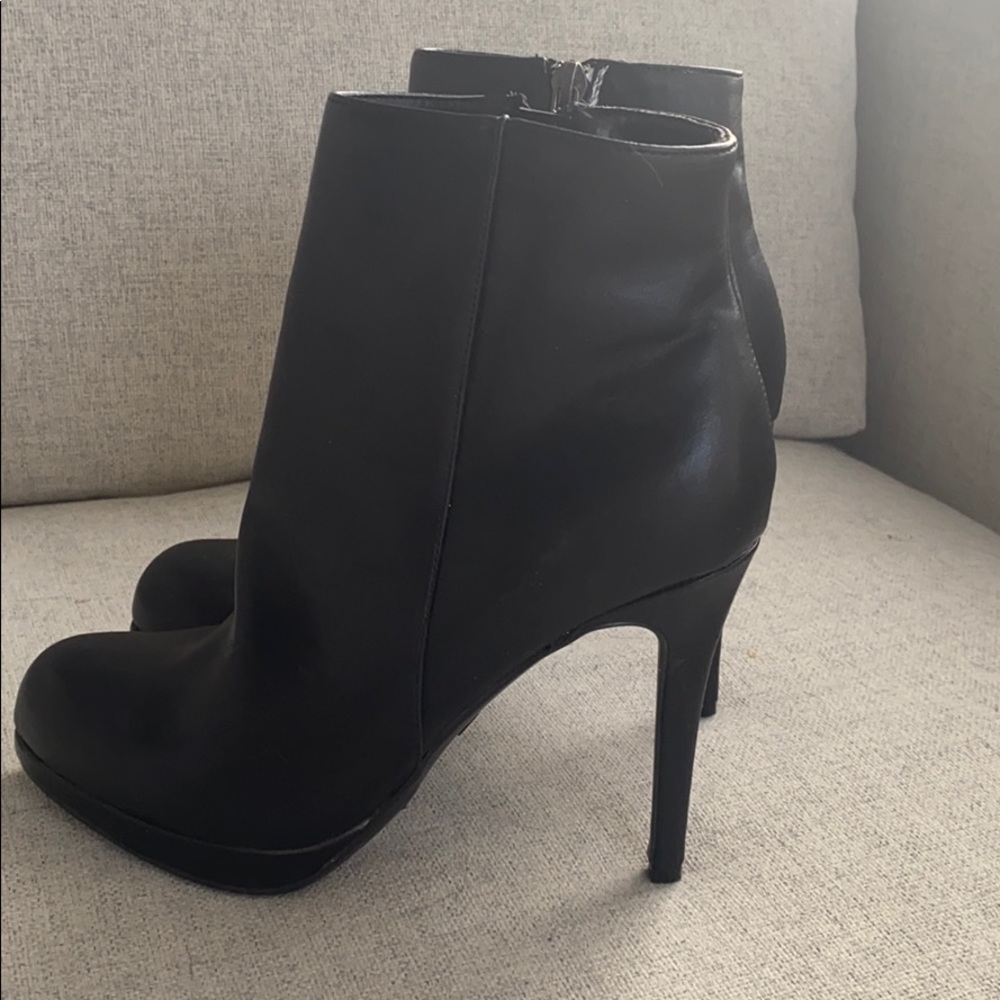 2/$40 Faux leather 4.25” Le Chateau ankle booties